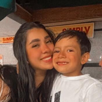 Parent Almada: Camila
