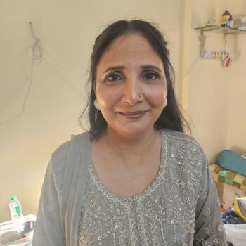 Babysitting job in Bhayandar: Nashra