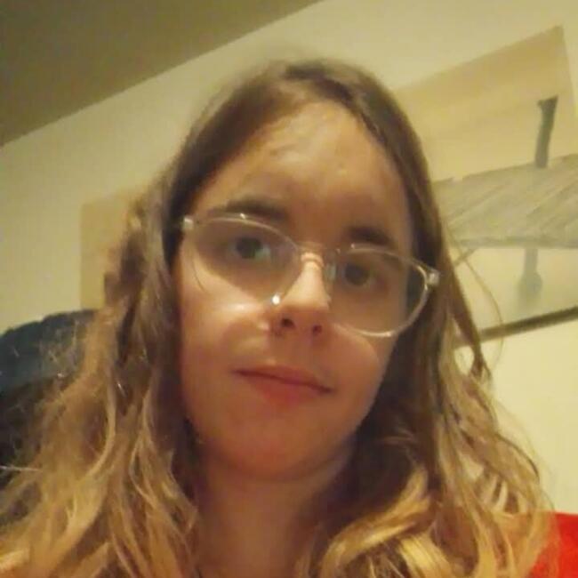 Babysitter in La Roche-Bernard: Fleur