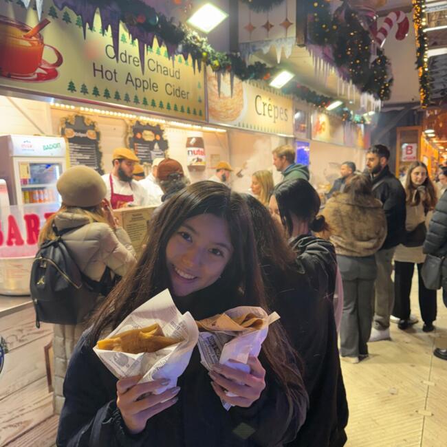 位于新加坡的临时保姆: Valencia