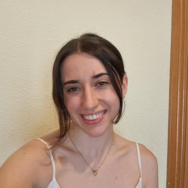 Babysitter in Pamplona: Maider