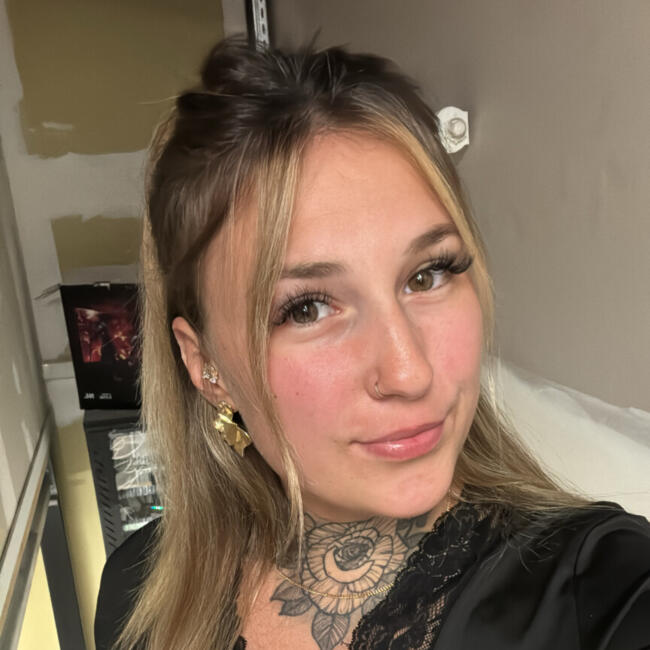 Babysitter in Ventelay: Marine