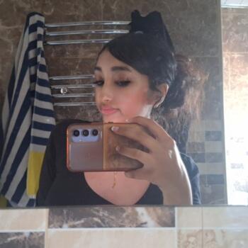 Babysitter Birmingham: Kiri