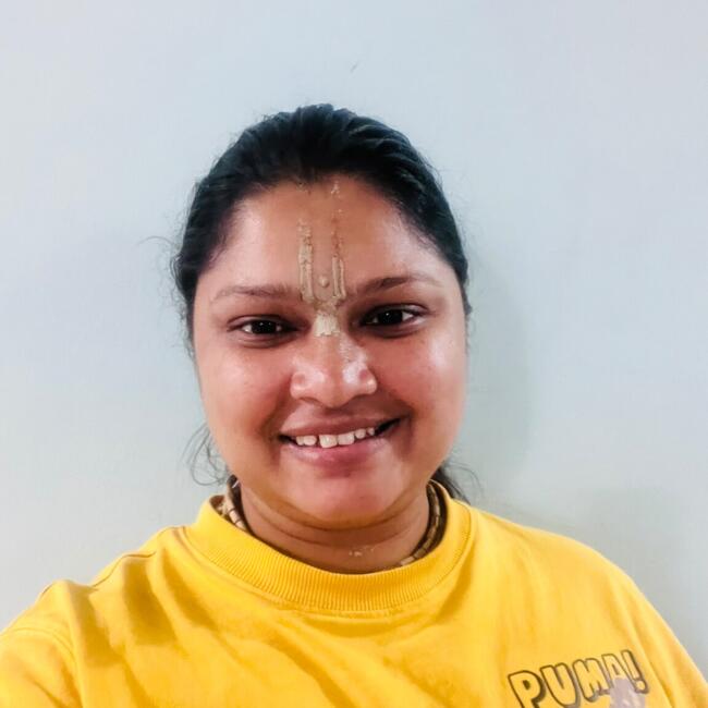 Nanny in Pune: Nidhi