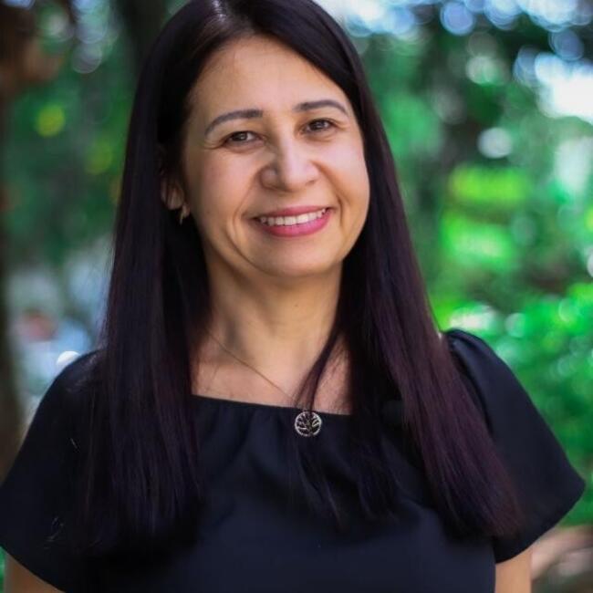 Babá em Jundiaí: Gislaine