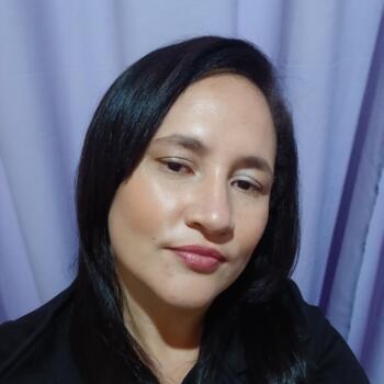 Babysitter Patos de Minas: Gesabel