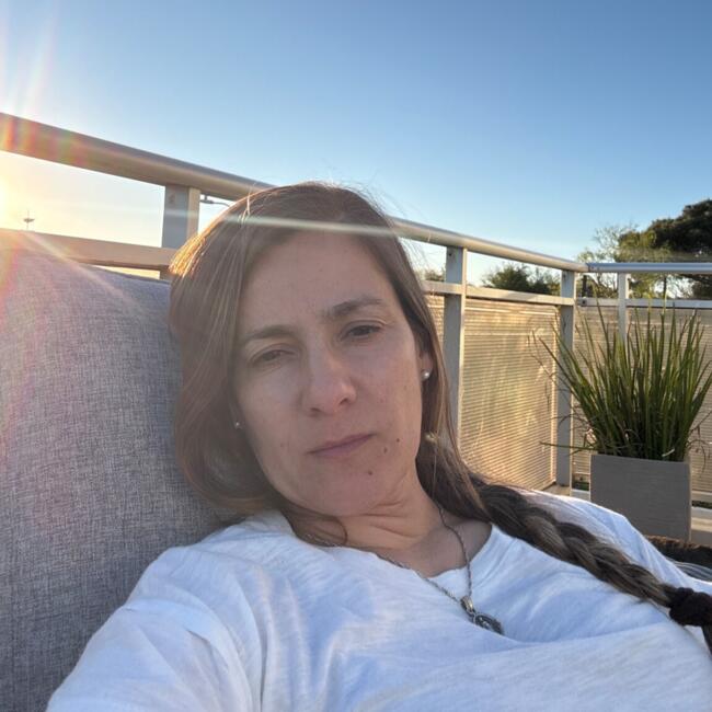 Babysitting job in Ciudad de la Costa: Nadia
