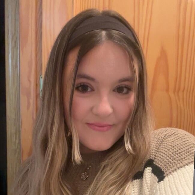 Babysitter in Murcia: Paula