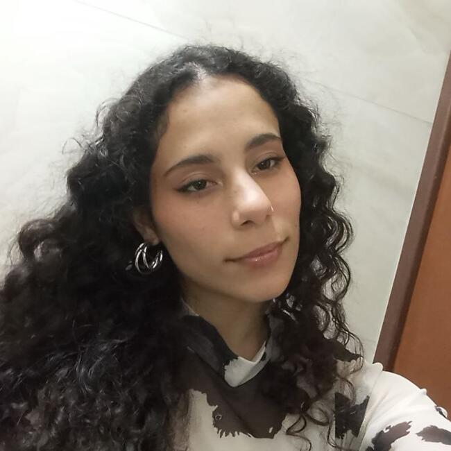 Babá em Araranguá: Clara mota