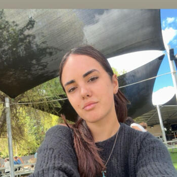 Babysitter Perth: Taya