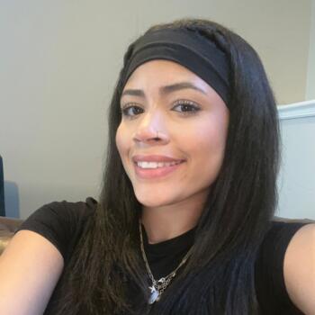 Babysitter in Lewisville: Sole