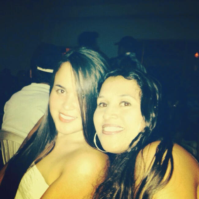 Babysitting job in Dosquebradas: Yesica