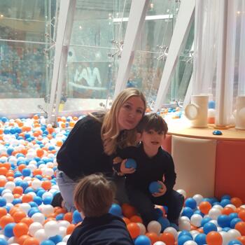 Babysitting job in Gaeta: babysitting job Valentina