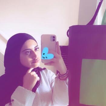 Babysitter in London: Ayla