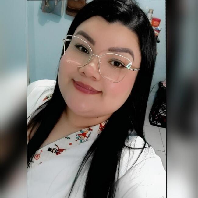 Babysitter in Manaus: Larissa