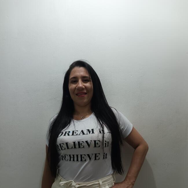 Babysitter in Embu das Artes: Chayene