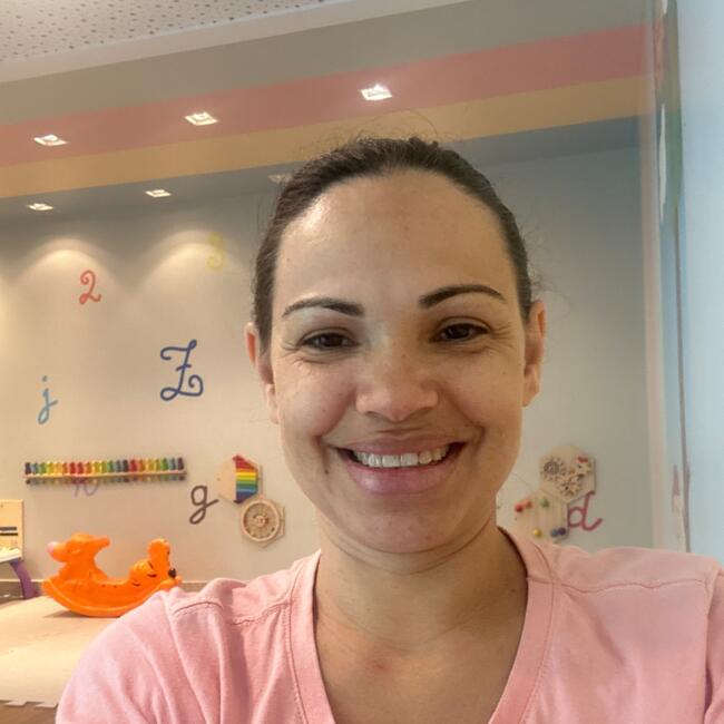 Babysitter in Recife: Cristiane