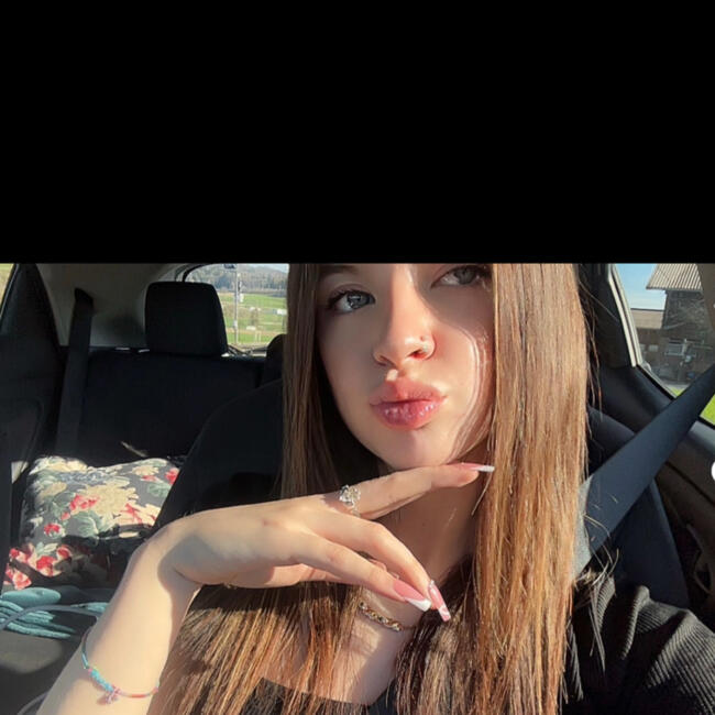 Babysitter in Anderlecht: Dichiara