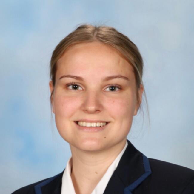 Babysitter in Brisbane: Charlotte