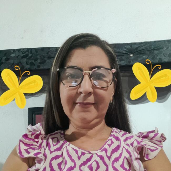 Babysitter in Soledad: Jasmin