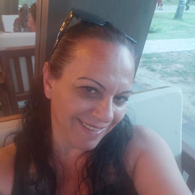 Bebisiterka u Smederevo: Violeta