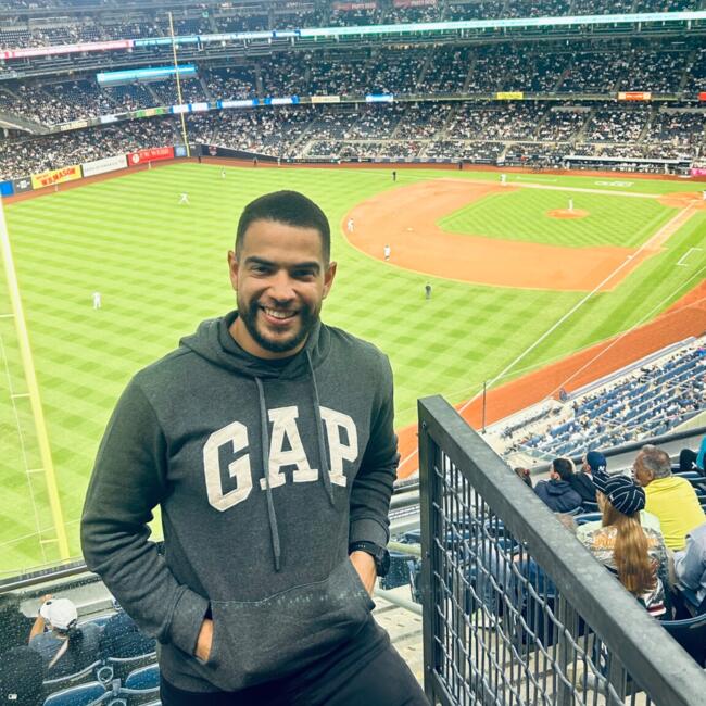 Babysitting job in Pindamonhangaba: Guilherme