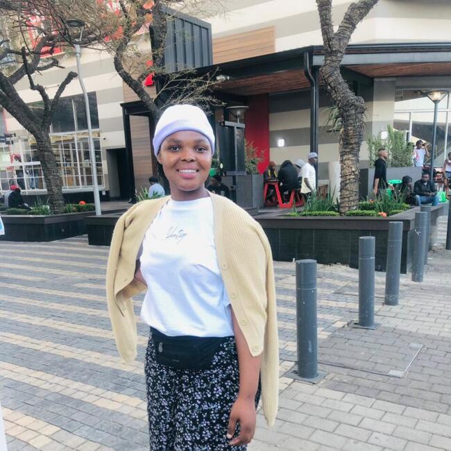 Babysitter in Johannesburg: Athabile