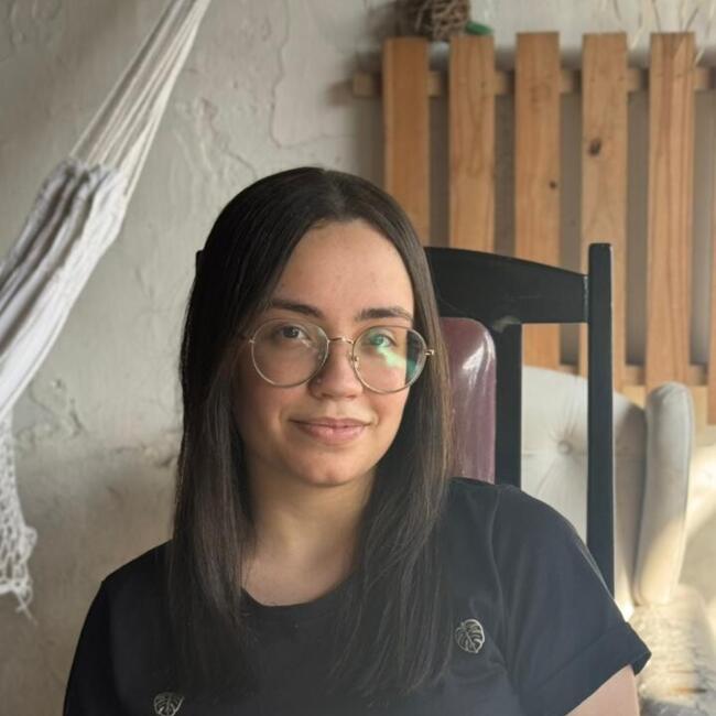 Babá em Campina Grande: Karol