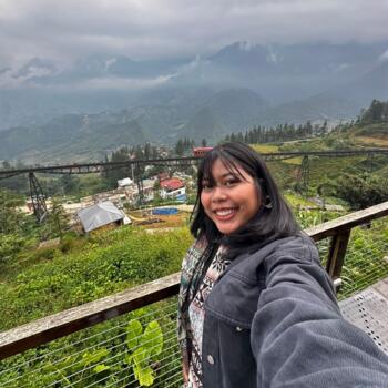 Babysitter in Istanbul: Vicky