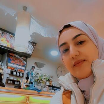 Nanny in Carrières-sous-Poissy: Aicha