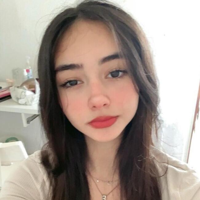 Babysitter in Chilca (Departamento de Lima): Alexia