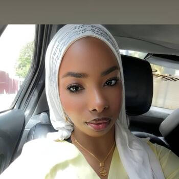Babysitter in Brussels: Aminata Kane