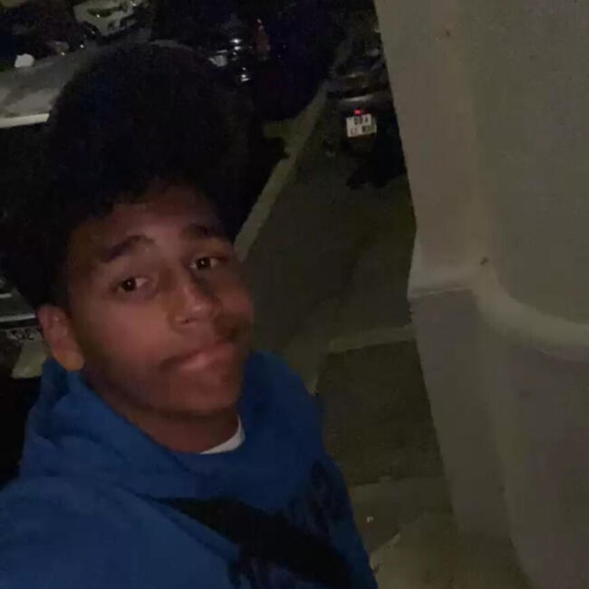 Babysitter in Marseille: Antonio