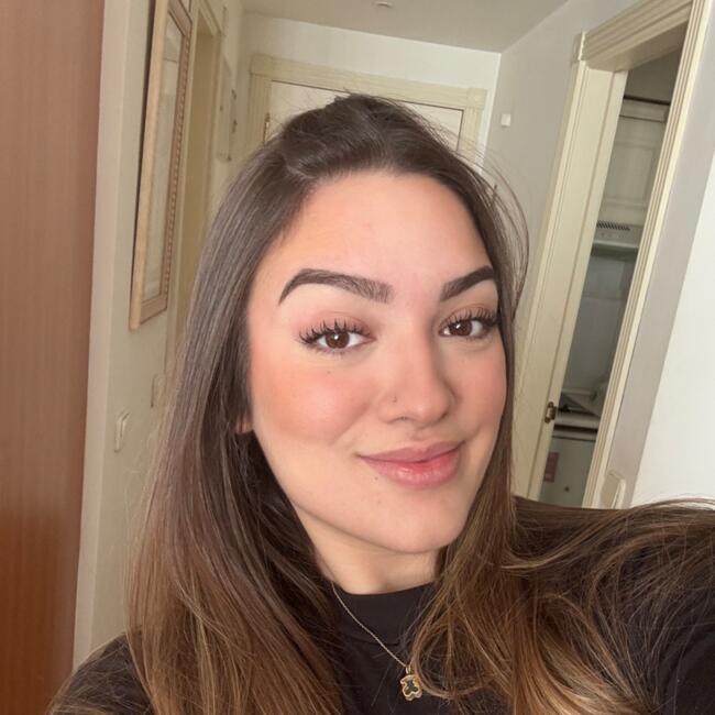 Babysitter in Port de Sagunt: Alejandra