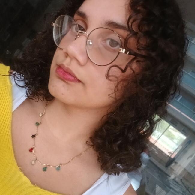 Babysitter in Ílhavo: Suly