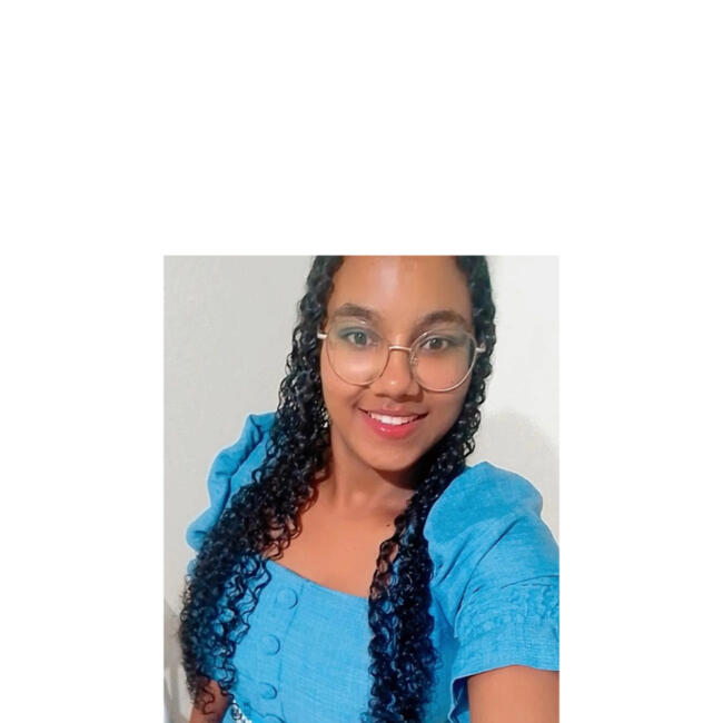 Babysitter in Brasília: Brenda