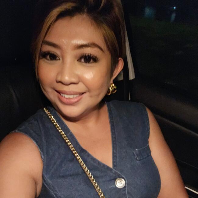 Babysitting job in Singapore Island: Noor