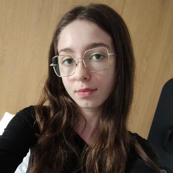 Babysitter in Calais: Lina