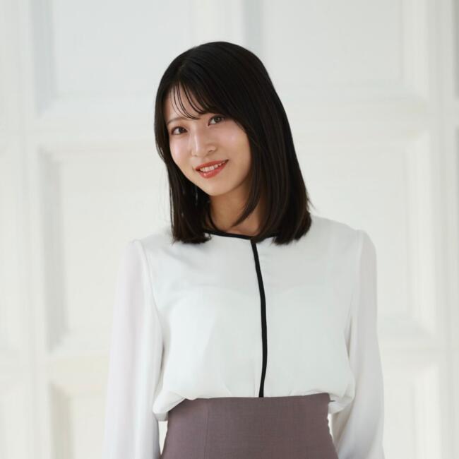 Babysitter in Osaka: Haru