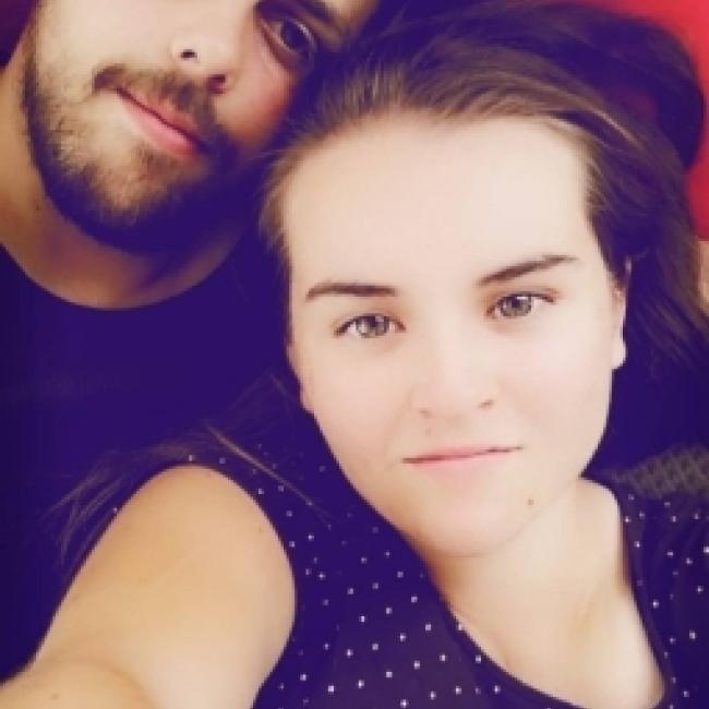 Barnvakt i Prouvy: Lea