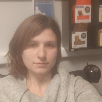 Babysitter Champs-sur-Marne: Fanny