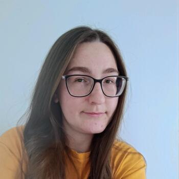 Babysitter in Suceava: Cristina