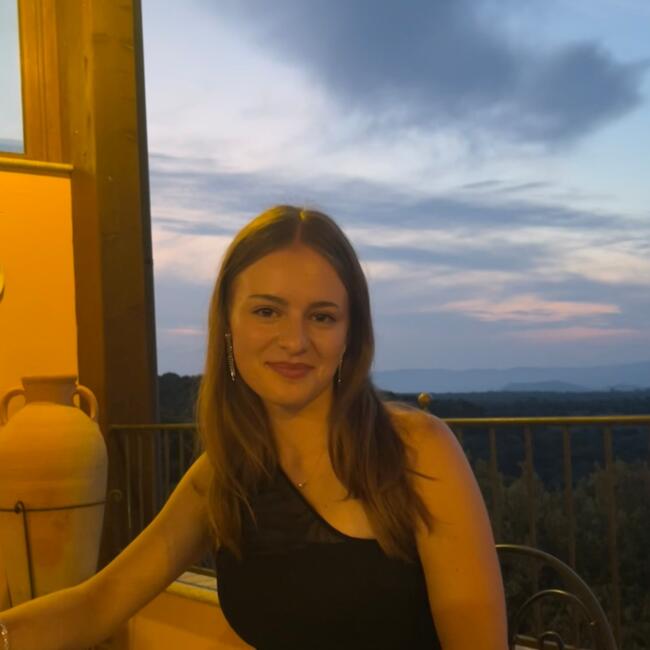 Babysitter in Wien: Chiara