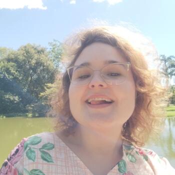 Babysitter Simiane-Collongue: Aline