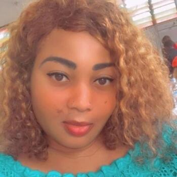 Babysitter in Grenoble: Yasmine