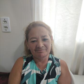 Babysitter in Florianópolis: Arli