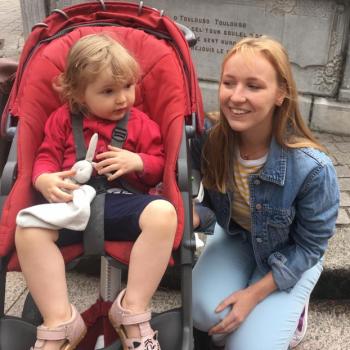 Baby-sitter in Paris: Axel