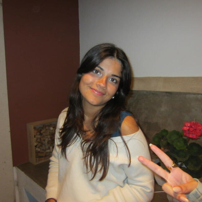 Babysitter in Lisbon: Sofia