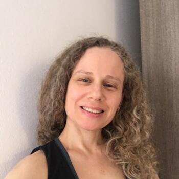 Babysitter in Sant Andreu de la Barca: María Fernanda