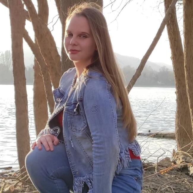 Bébiszitter Göd területén: Dorottya